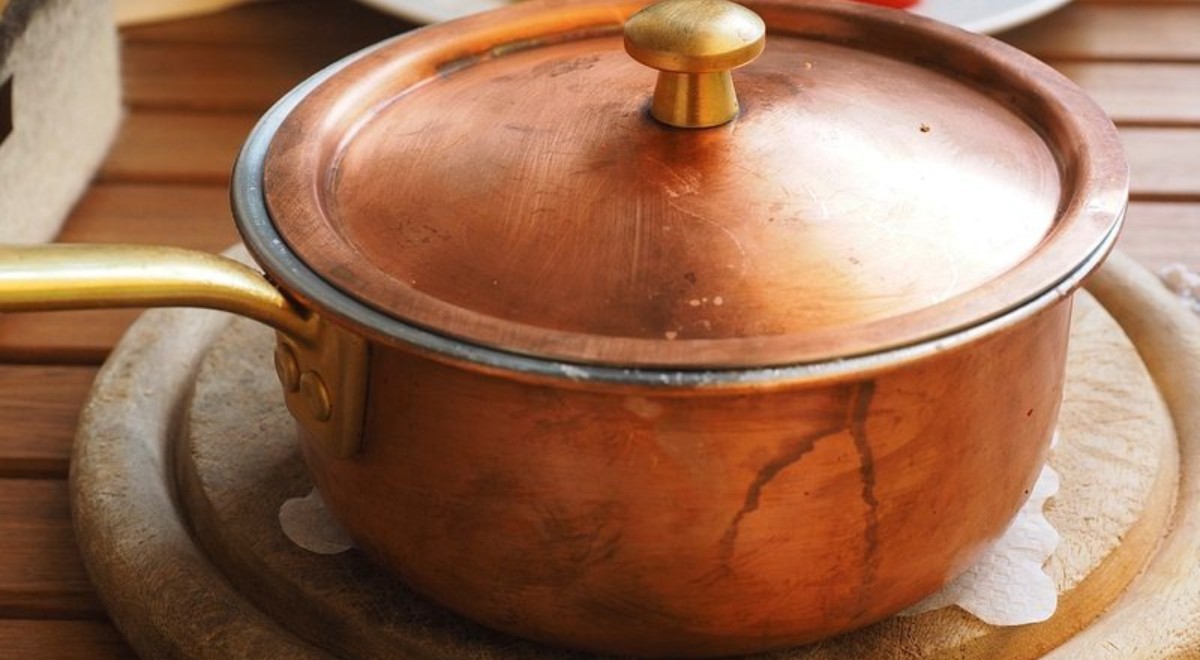 Tarnished copper make copper cookware look like new again with the right methods