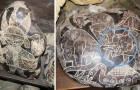 Deze Stenen Kunnen De Geschiedenis Van De Mensheid Herschrijven Omdat Er Dinosauriërs En Orgaantransplantaties Op Afgebeeld Staan 