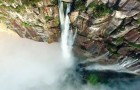 Un drone survole les plus hautes chutes d'eau du monde. Quel spectacle!
