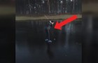Il joue au golf sur un lac gelé : en quelques secondes, le pire se produit!