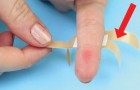 Come applicare correttamente un cerotto per renderlo stabile e permettere al dito di piegarsi