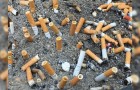 Les cigarettes polluent plus que les voitures: des associations proposent une interdiction TOTALE de la cigarette sur les plages