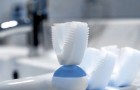 Dit is 's werelds eerste automatische tandenborstel: binnen 10 seconden zijn je tanden perfect gereinigd!