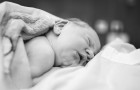 L'ora sacra dopo il parto: un momento fondamentale che ogni mamma dovrebbe conoscere e vivere