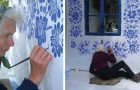 Questa donna di 90 anni dipinge sui muri delle case ed ha reso irriconoscibile il suo paese