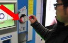Questa macchina installata in Spagna in cambio di una bottiglia di plastica dà un biglietto per il cinema