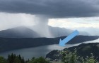 Tsunami venu du ciel : le moment où un immense nuage déverse des tonnes d'eau dans un lac alpin