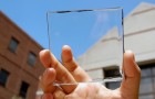 Ces panneaux solaires transparents transforment les fenêtres en capteurs d'énergie verte