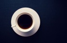 Bere caffè riduce la probabilità di sviluppare l'Alzheimer e il morbo di Parkinson – ma la caffeina non c'entra