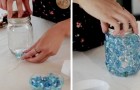 Come trasformare i vecchi barattoli di vetro in splendide opere d'arte in mosaico