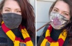 Deze kunstenaar heeft een “magisch” masker met als thema Harry Potter gemaakt: als je het draagt, verschijnt de Hogwarts-kaart