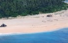 Tre uomini naufragati su un'isola deserta si sono salvati grazie ad un grande SOS scritto sulla sabbia