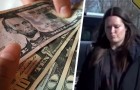 Serveerster krijgt fooi van $4.400 en wordt ontslagen omdat ze deze niet deelt met collega's (+ VIDEO)