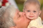 Mamma vieta ai nonni di baciare suo figlio: 