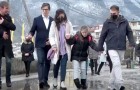 Petite fille porteuse de trisomie 21 harcelée : le Président de la République l'accompagne à l'entrée de l'école