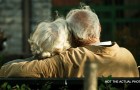 93-jarige man wordt verliefd op vrouw van zijn leeftijd en vraagt echt​​scheiding aan: “Ik wil een nieuw leven beginnen”