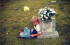 5-year-old boy visits the grave of his twin brother and tells him about his first day of school