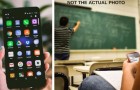 Preside di un liceo vieta l'uso dei cellulari a scuola sia a docenti che studenti: 