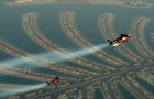 2 mannen laten zich in Dubai uit de lucht vallen met een jetpack: hun vlucht is adembenemend!