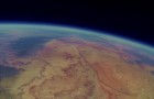 They place a camera and send in a BALLOON in SPACE: here's the video found two years later !