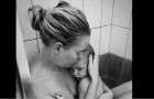Un bimbo di 5 anni entra in bagno con il cellulare e riesce a catturare l'essenza della maternità