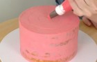 Here is a simple cake decoration technique that yields fabulous results!