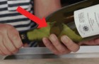 Dit is een geniale manier om een kurk uit een fles wijn te krijgen