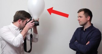 Coloca um balão na frente do flash da máquina fotográfica: a diferença é incrível!