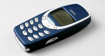 Dopo 17 anni Nokia rilancia il suo leggendario 3310, il telefono più amato al mondo