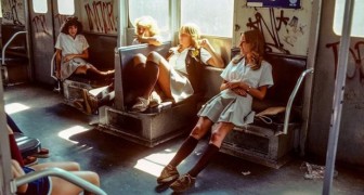 Queste immagini vintage mostrano l'aspetto più duro e vero del metrò di New York negli anni '70