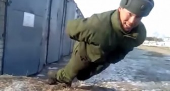 Here's how they do pushups in Russia !