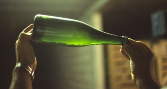 Here is the method to transform wine into excellent vinegar