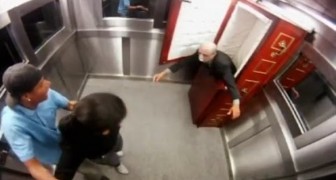 Au secours, un cadavre (vivant) dans l'ascenseur!!