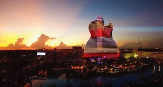 In Florida ha aperto il primo hotel di lusso dell'Hard Rock, a forma di chitarra
