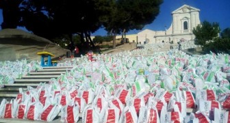 Miracolo di Natale a Cagliari: raccolti centinaia di pacchi per aiutare le famiglie più povere