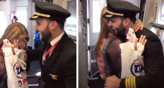 En mamma blir synligt rörd när hon upptäcker att hennes son är piloten på hennes plan (+VIDEO)