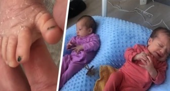 Mom puts nail polish on the feet of her twin daughters: I can't tell them apart