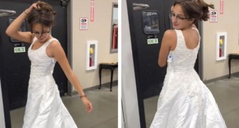 Ze gaat naar een tweedehands kledingwinkel en vindt de perfecte trouwjurk: ze koopt hem voor slechts €25