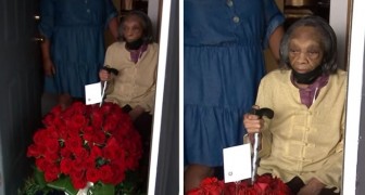 Woman turns 107: to celebrate, her friends give her a bouquet with 107 roses