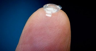 Occhi bionici - la scoperta che ci farà avere una vista perfetta in soli 8 minuti