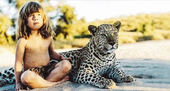 La storia della bambina che ha vissuto 10 anni con gli animali selvatici africani