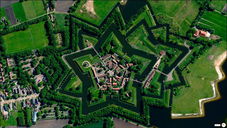 Il borgo fortificato di Bourtange nella città di Vlagtwedde, nei Pesi Bassi.