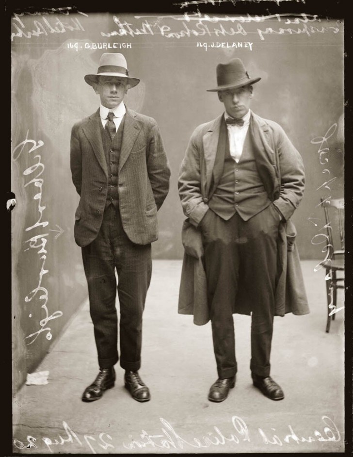 9. Gilbert Burleigh e Joseph Delaney: il primo era il barbiere di un hotel ed aiutava l'altro ad introdursi nelle camere degli ospiti più facoltosi per derubare i loro averi.