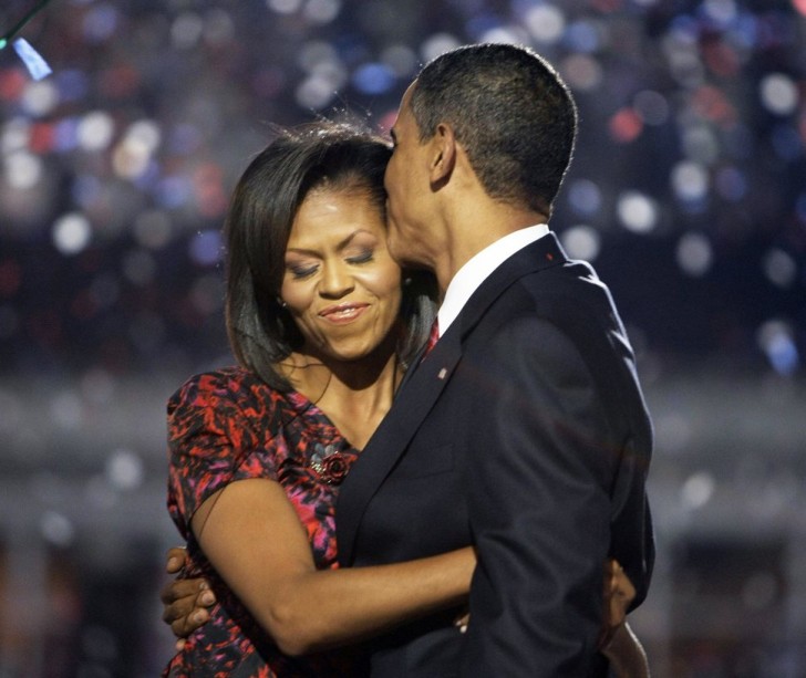 L'accolade entre Michelle et Barack en août 2008.