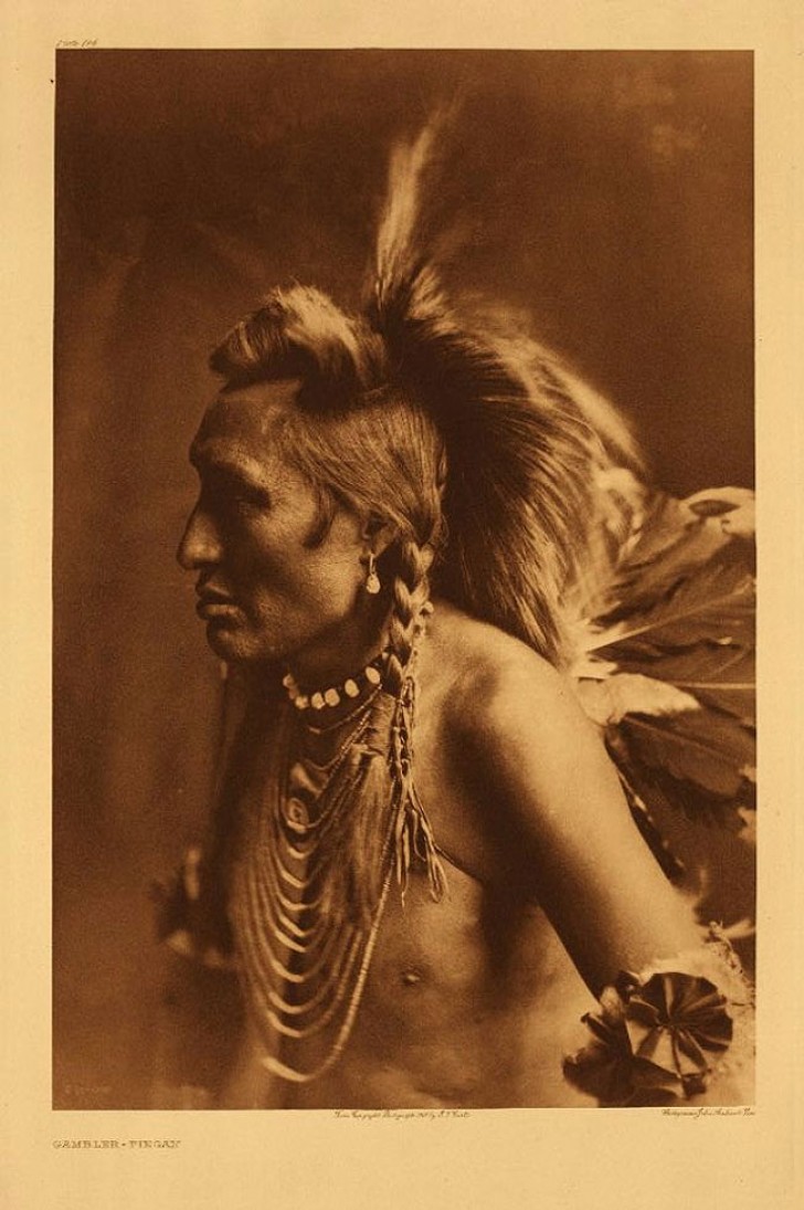 En 1906, ce futJ. P. Morgan Curtis à donner à Curtis 75 mille dollars pour réaliser un recueil sur les Indiens d'Amérique.