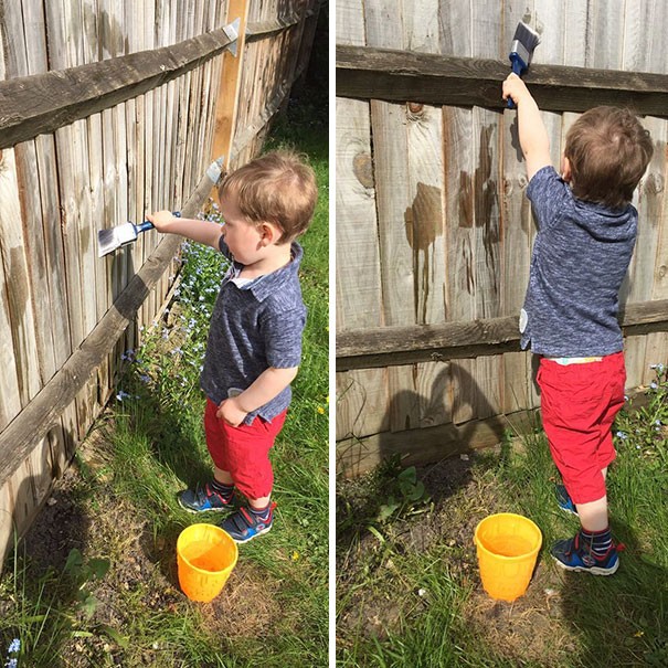 Peindre une barrière avec un enfant derrière nous peut s'avérer impossible: faites-vous aider en lui donnant un pinceau et...de l'eau!