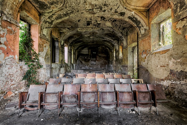 Obsédé par les lieux abandonnés: les photos de ce photographe sont MAGIQUES - 16