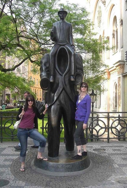 Monumento a Franz Kafka, Praga, Repubblica Ceca.