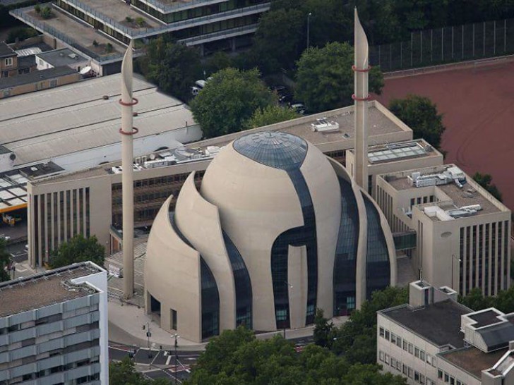 17. Mosquée centrale à Cologne, en Allemagne.