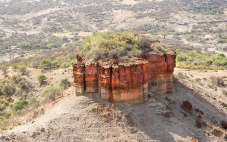 4. Gola di Olduvai, che ha svolto svolto un ruolo importante per comprendere le origini della specie umana.